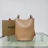 Slanted back bucket bag  Size:18.5*15*23.5cm